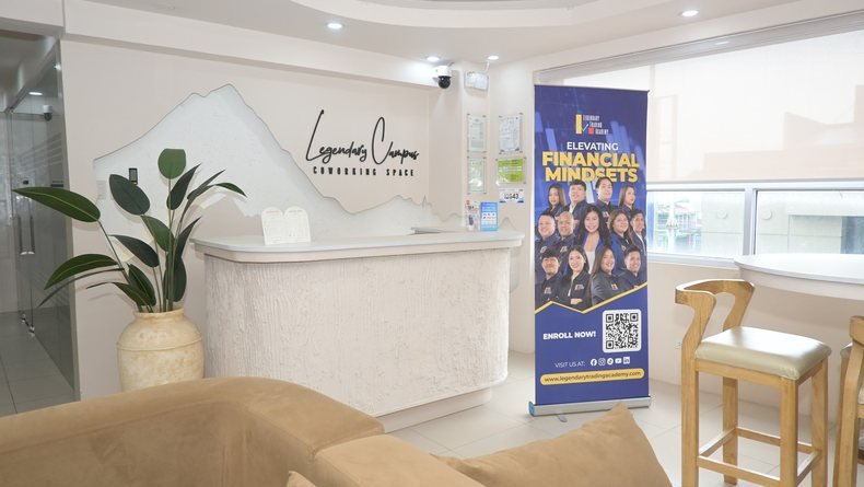 Legendary Campus reception