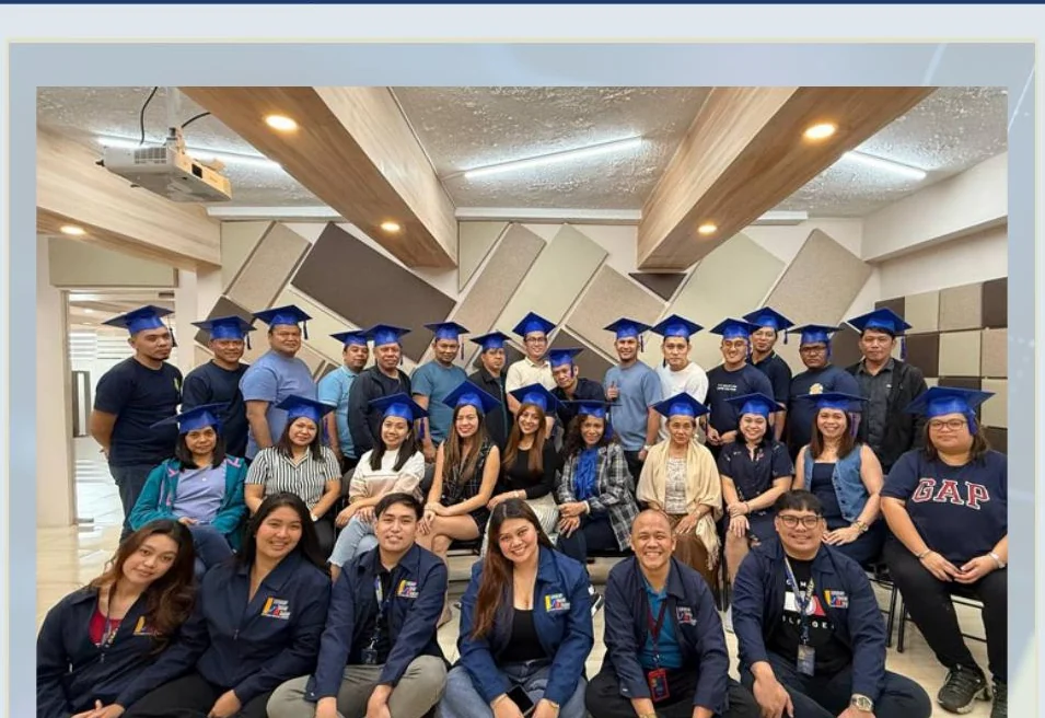 Official Batch 09 Weekday Class photo