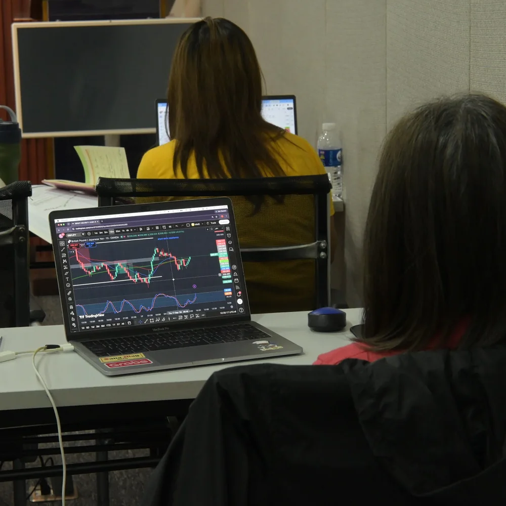 Live Online at Legendary Trading Academy